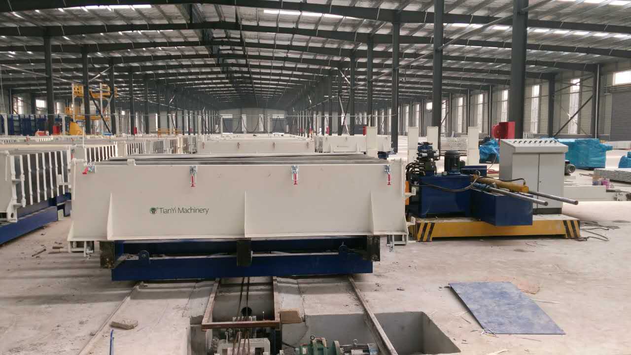 石膏墻板機介紹丨石膏墻板質(zhì)輕抗震 