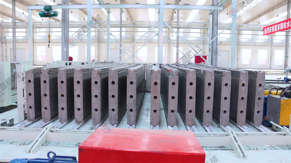 新型墻板機(jī)一機(jī)多用丨天意讓建筑更簡(jiǎn)單